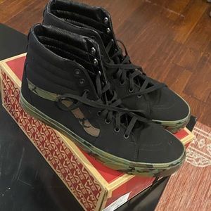 Men’s Vans-Camouflage